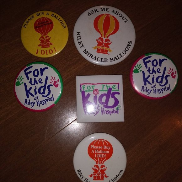 Riley Children's Hospital Pin Back Buttons - Picture 1 of 7